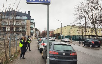 Parkowanie w miejscu wyznaczonym dla postoju taxi